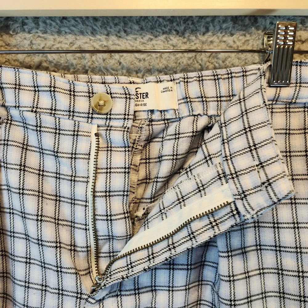 Hollister Pants Womens S (Fits 26x29) White Check‎ Pleated High Rise Office